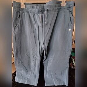 Stylish Blue Capris for Women